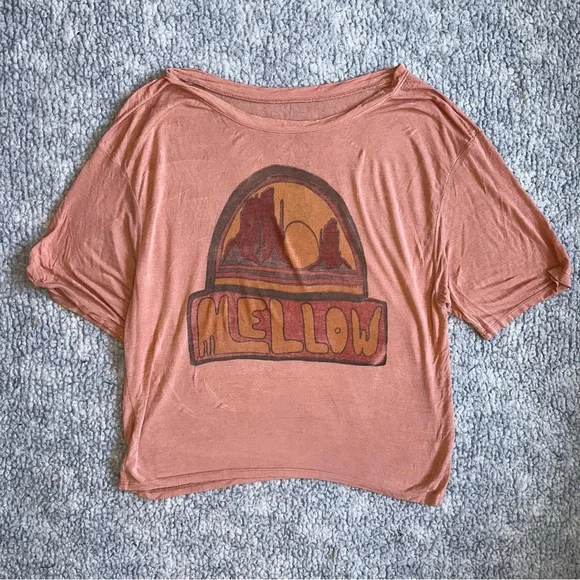 Pink Baggy Mellow T-shirt Size S - Picture 1 of 5